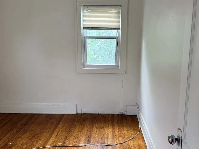 450 Cambridge Ave #2 — Photo 3