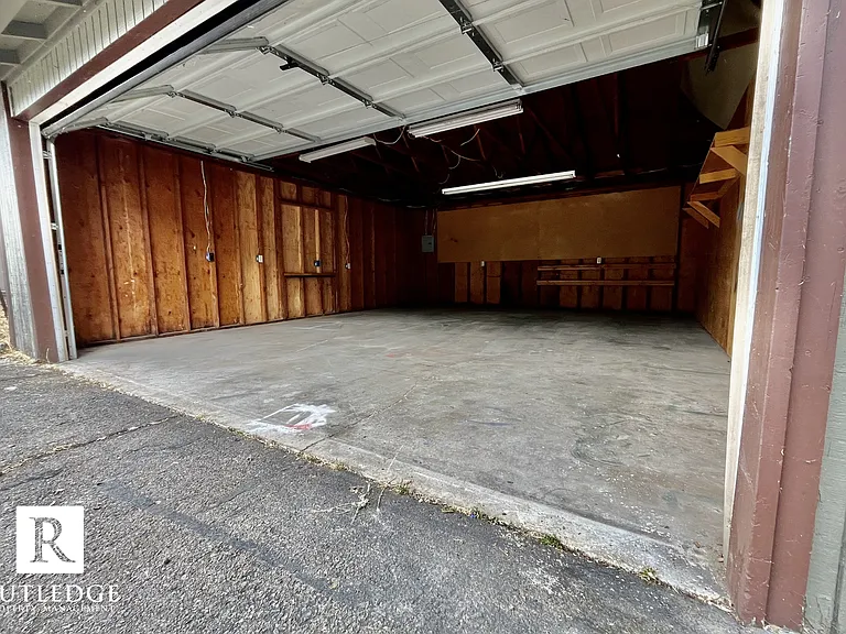 310 Independence Cir #A-D — Photo 18