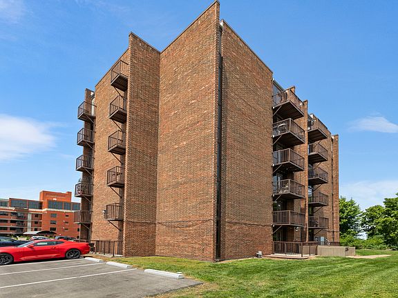 2nd image of 2933 Baltimore Ave APT 601