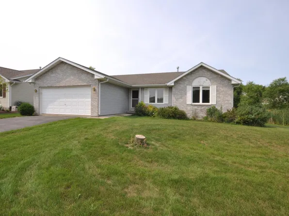 380 W Park St, Poplar Grove, IL 61065