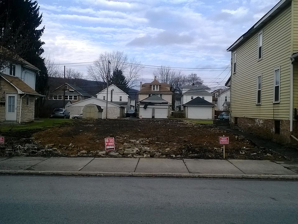 1815 Graham Ave front view#1