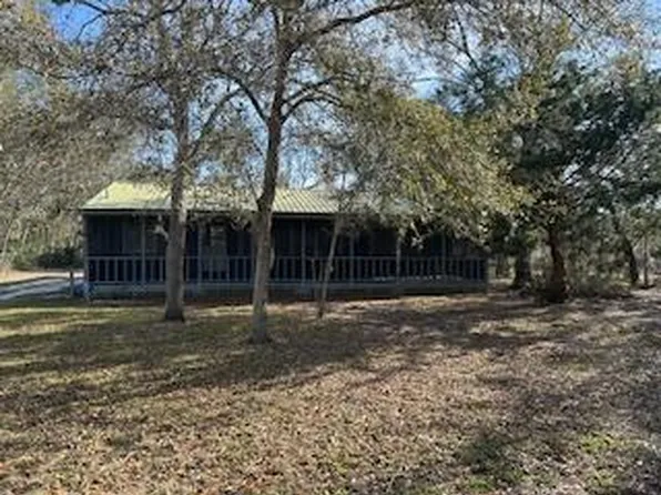 1206 NE First Ave, Steinhatchee, FL 32359