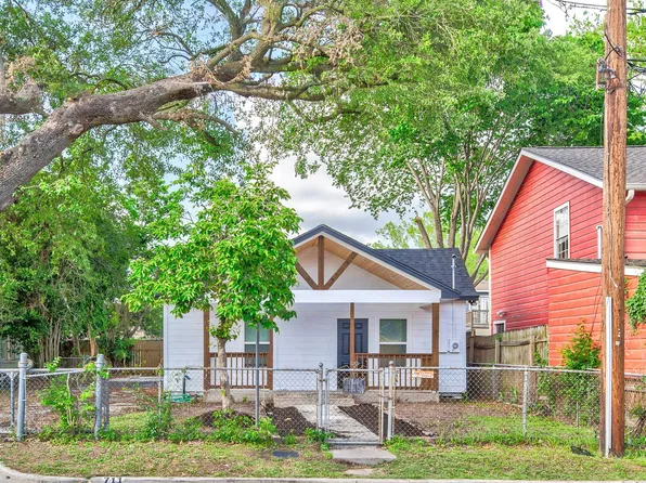 711 Staitti St, Humble, TX 77338