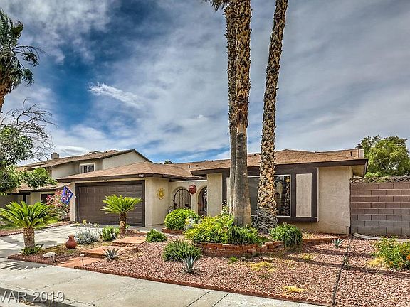 2nd image of 6821 Calella Dr