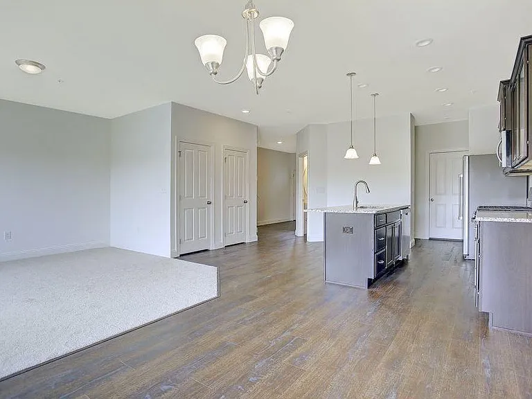 5300 Mendenhall Dr — Photo 6