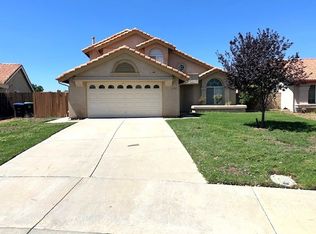 1151 Tori Dr, Hemet, CA 92545