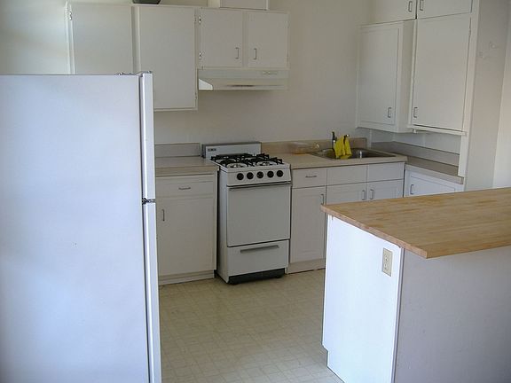 4th image of 1208 10th Ave W #20274450