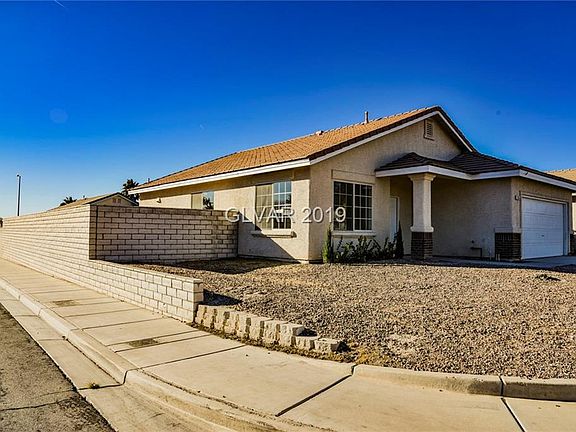 2nd image of 2405 Sunset Hills Ct