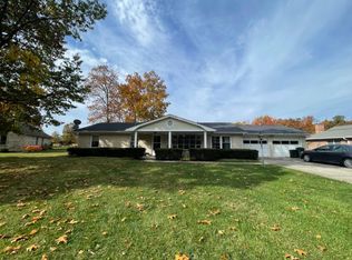 10340 Twin Oaks Dr, Dillsboro, IN 47018