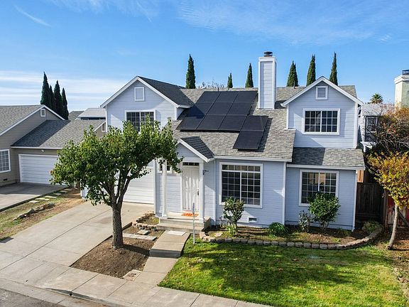 3rd image of 931 Shadywood Circle