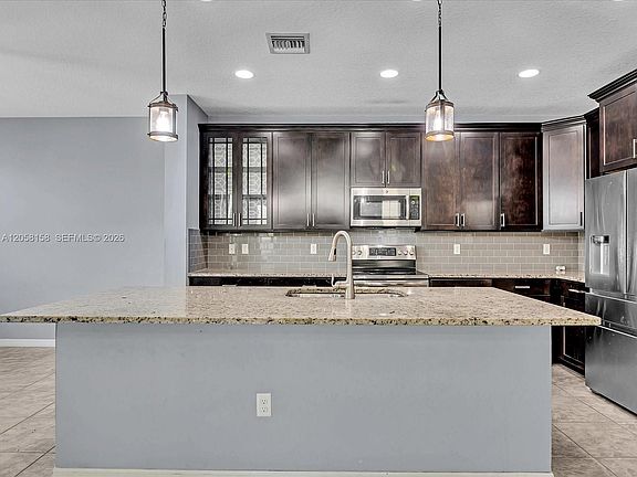 5th image of 6447 Osprey Landing St