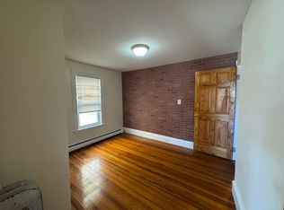 72 Prentiss St APT 2, Watertown, MA 02472