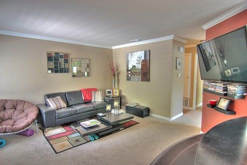 5th image of 151 N Via Colinas