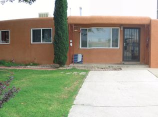8009 Kathryn Ave SE, Albuquerque, NM 87108