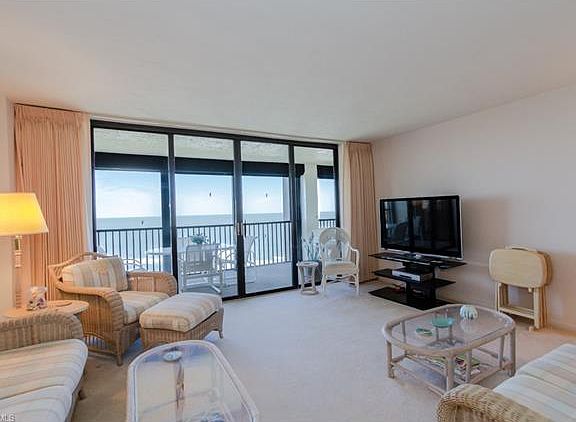 3rd image of 10951 Gulf Shore Dr APT 704