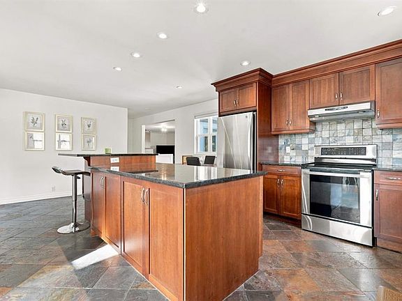 5th image of 5432 S Bannerman Dr NW