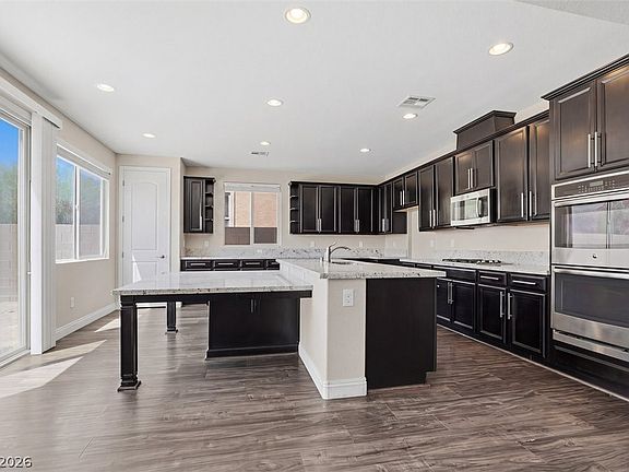 3rd image of 1117 Alamosa Ridge Ct
