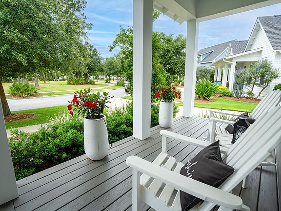 4th image of 229 Sandchase Cir