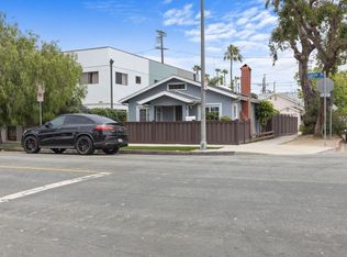 1537 Cabrillo Ave, Venice, CA 90291