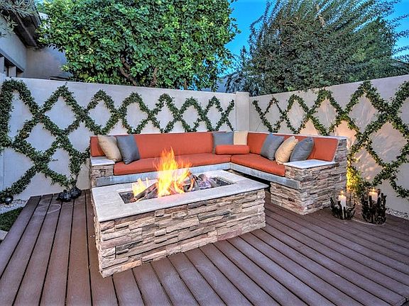 Raised Gas Fireplace w/Bench