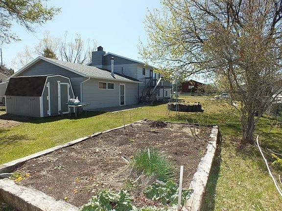 4th image of 2460 Buckboard Dr