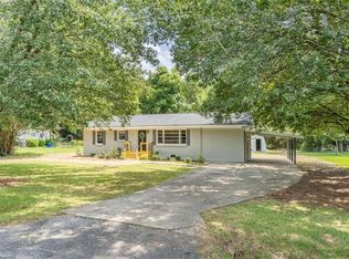 6 Nottingham Way NE, Rome, GA 30161