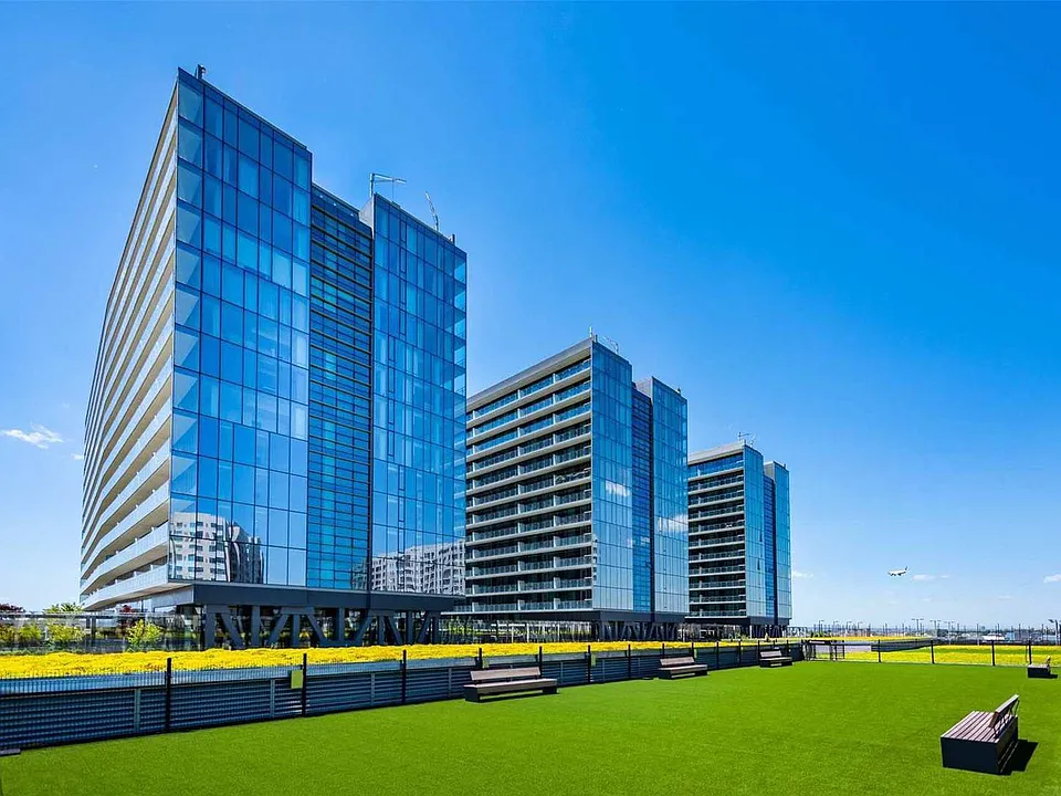 131-01 40th Rd #Penthouse 1W