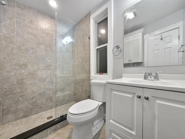 72 Myrtle St #1 — Photo 8