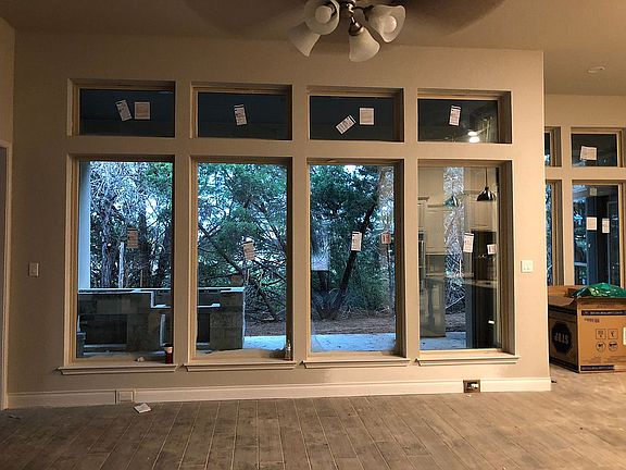 2nd image of 2494 Wallaby Cir