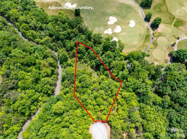 145 Weeburn Cv, Mill Spring, NC 28756