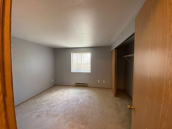 3rd image of 745 Summit Ave E #103