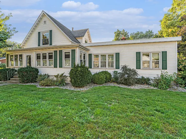 2528 McCool Rd, Portage, IN 46368