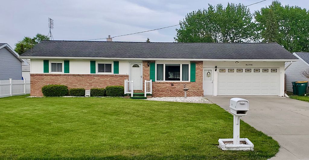 101 Stanley Dr - Property Image