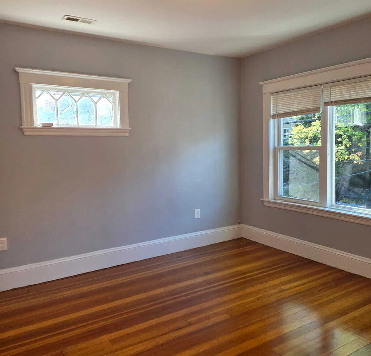 4 bed, 2.0 bath, 1500 sqft, $4,000 — Photo 3