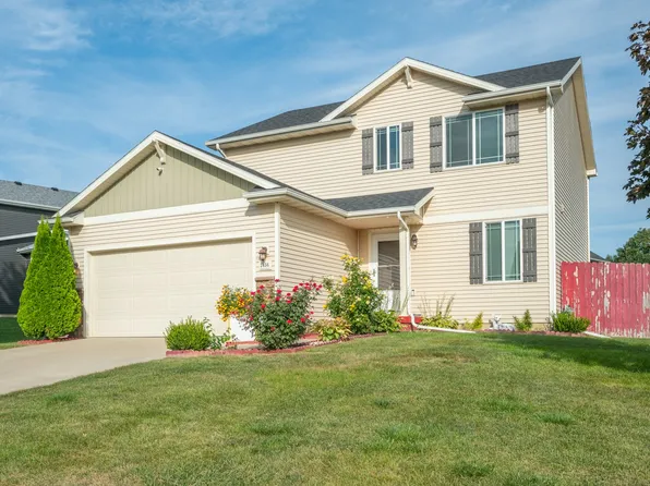 2456 E Kenyon Ave, Des Moines, IA 50320