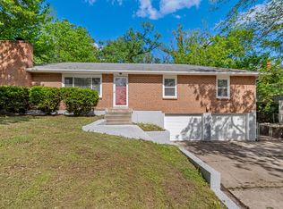 5111 Hardy St, Overland Park, KS 66202