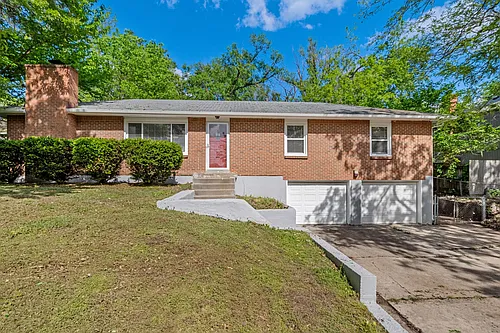 5111 Hardy St Photo 1