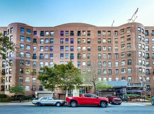 711 W Gordon Ter APT 701, Chicago, IL 60613