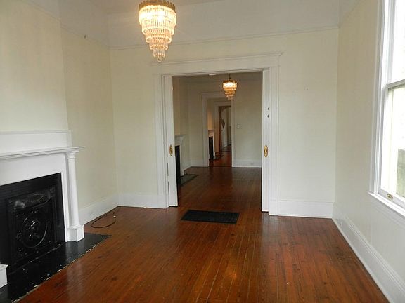 2nd image of 4202 Bienville St