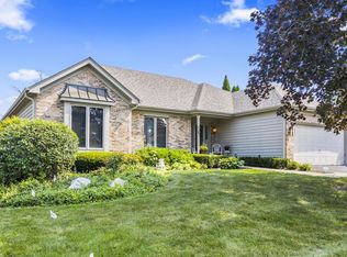 39936 N Harbor Ridge Dr, Antioch, IL 60002