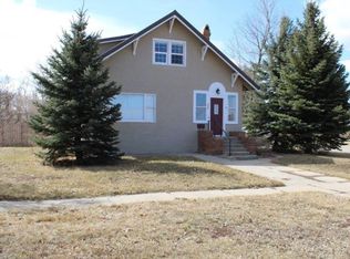 322 3rd St SW, Sidney, MT 59270