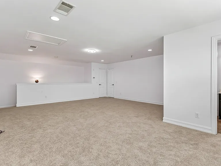 1034 Blanco Dr — Photo 34
