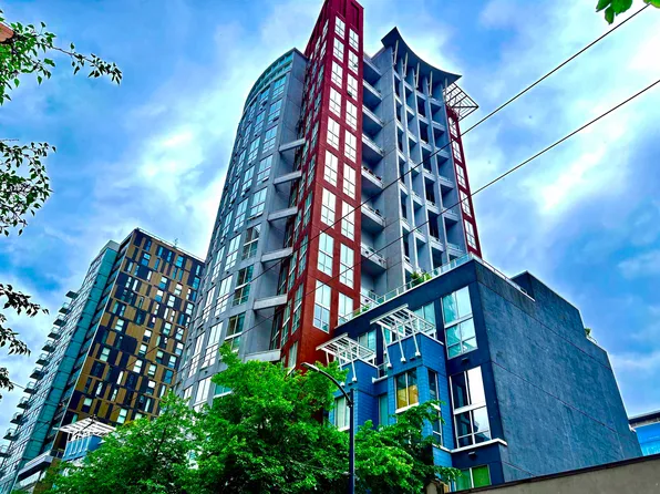 933 Seymour St #406, Vancouver, BC V6B 6L6