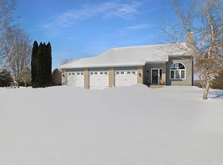 3209 Alyce Dr, Rockton, IL 61072