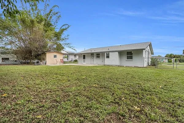 18634 Goodman Cir — Photo 31