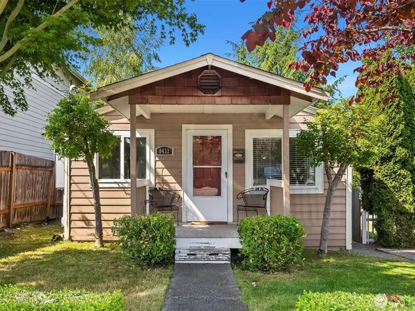 8432 S 117th Place, Seattle, WA 98178