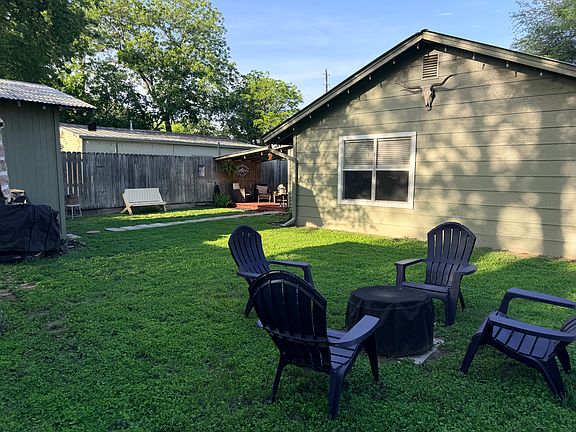 4th image of 612 S Plant Ave