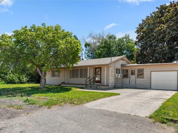 2380 4th Street SE, East Wenatchee, WA 98802