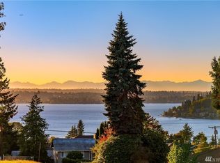 3108 Garden Ave N, Renton, WA 98056