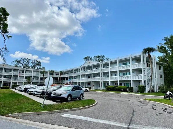 2020 WORLD PARKWAY BOULEVARD #42, CLEARWATER, FL 33763
